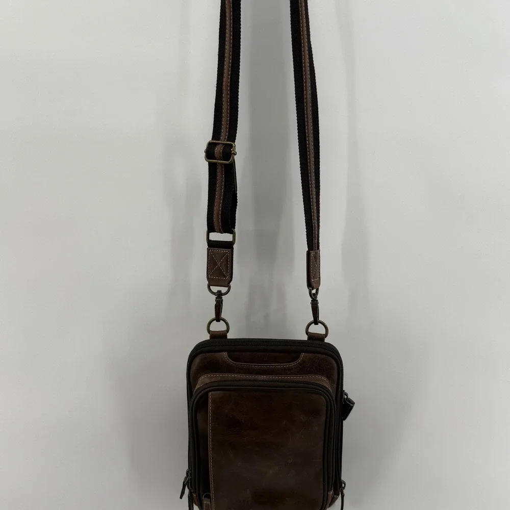 Gun Toten Mamas Brown Distressed Leather Concealed Carry Crossbody Bag GTM-11